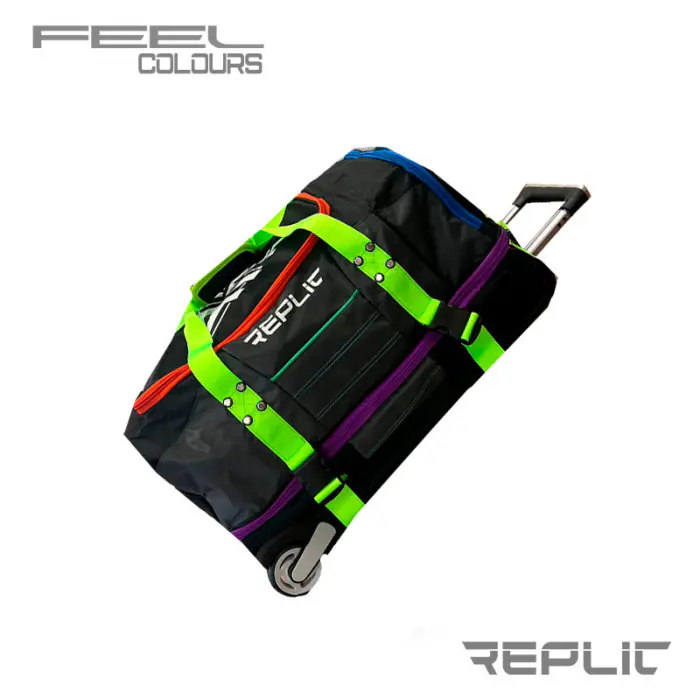 Ver foto 2 de BOLSA REPLIC TROLLEY JUGADOR FEEL